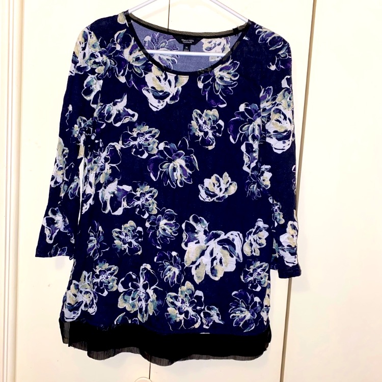 Simply Vera Vera Wang Chiffon Lined Top